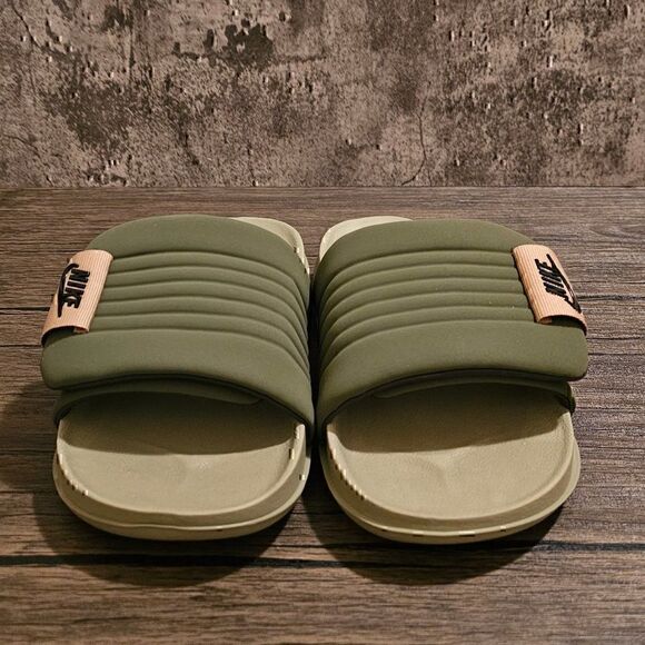 Nike slides       - Picture 4 of 5